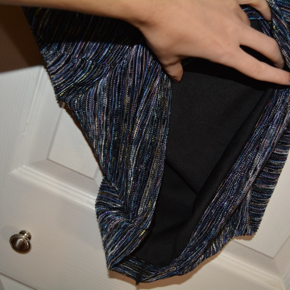 dress - Picture 3 of 5